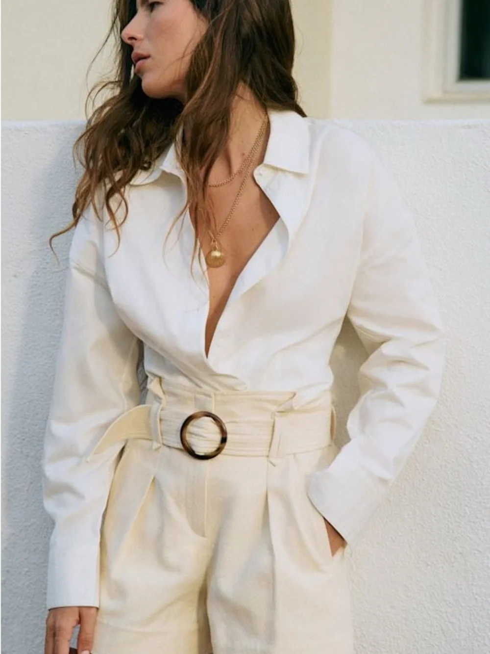 Sezane Cream High-Waist Pleated Shorts with Tortoiseshell Ring Belt
